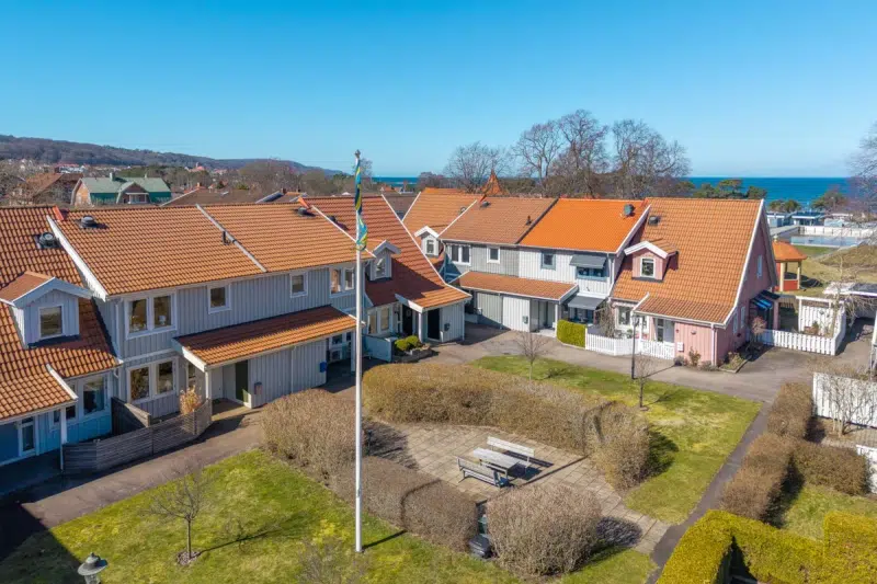 Par-/radhus, 4 rum, 115 m²