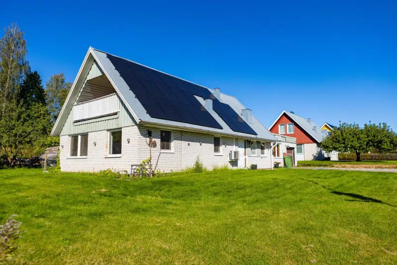 House, 5 rooms, 126 m² in Grums