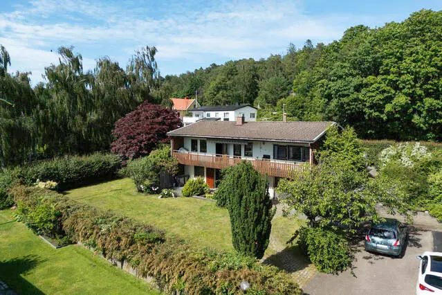 Villa, Södra Forsåkersgatan 109, Mölndal. Bild 1 av 1