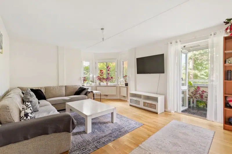 Apartment, 2 rooms, 67 m²