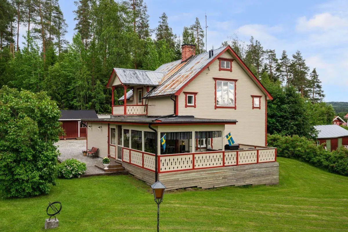 Bild 1 av 21 på Klöstre 214