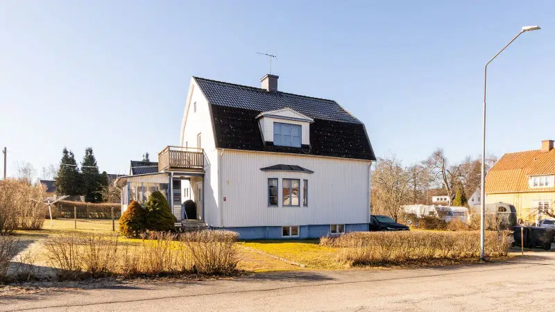 House, 4 rooms, 122 m² in Lessebo