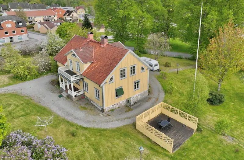 House, 8 rooms, 330 m² in Tingsryd