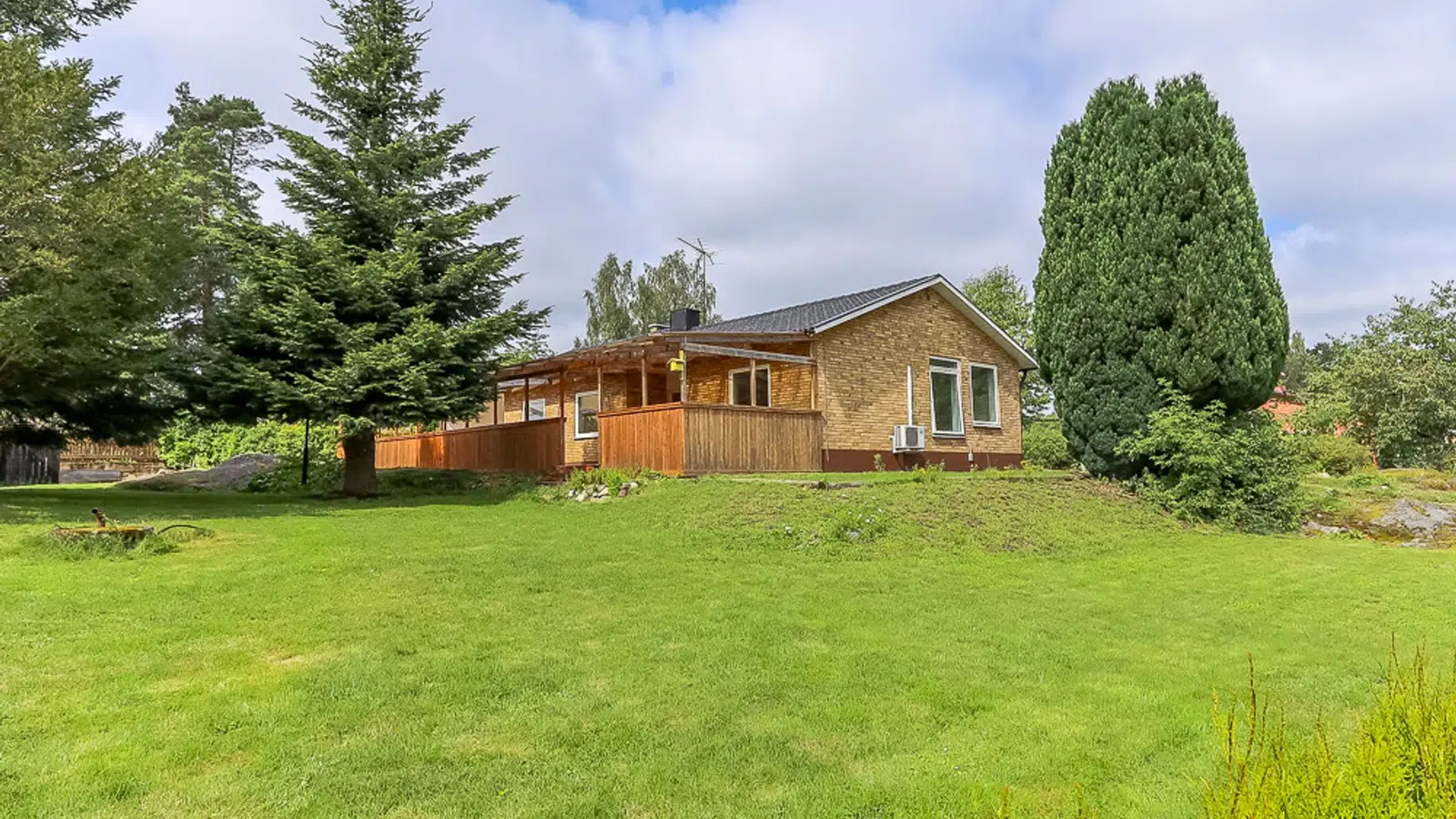 Villa, Brunnsgatan 21, Tingsryd. Bild 1 av 1