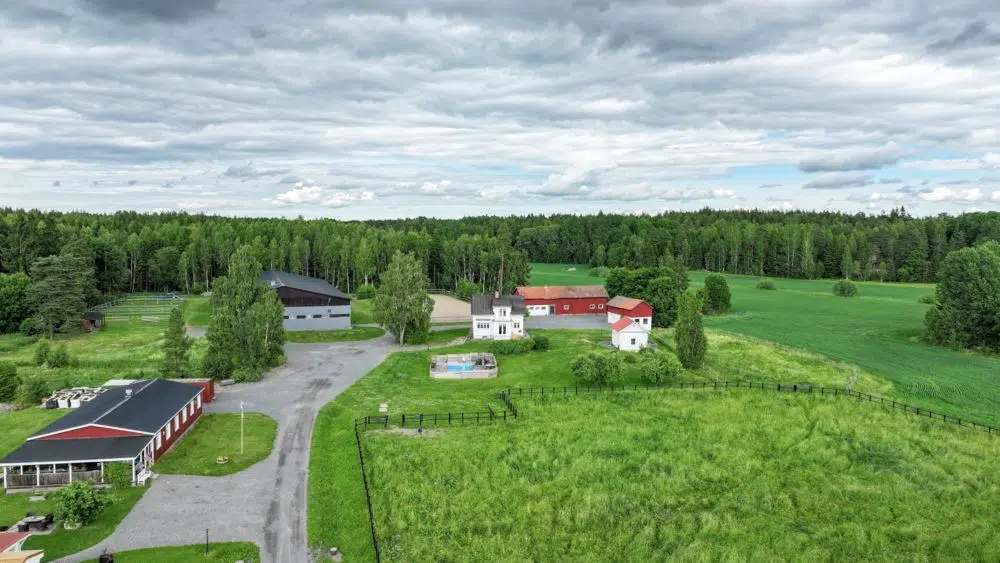 Bild 1 av 1 på Åby 127