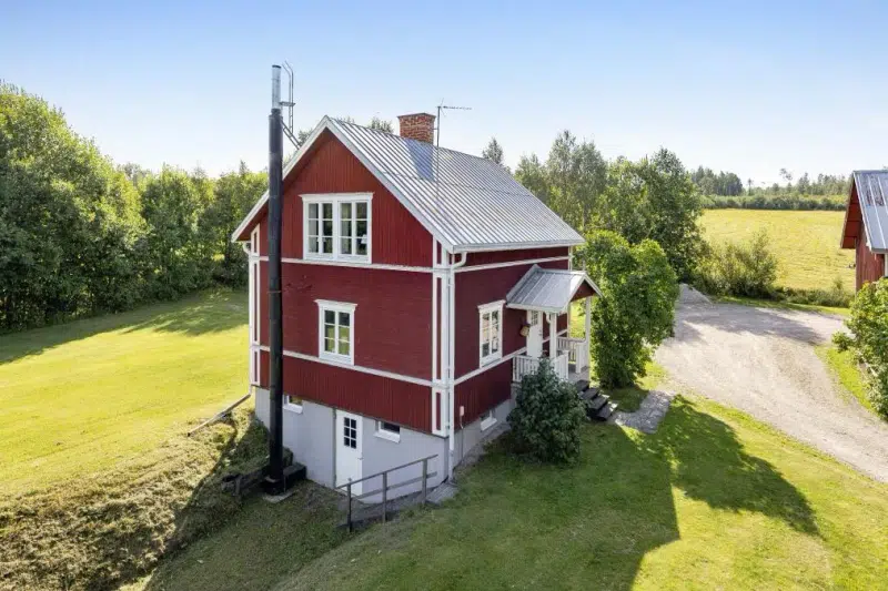 House, 3 rooms, 72 m² in LP: 2025-10-09
U: 2025-10-09
FP: 2025-10-09