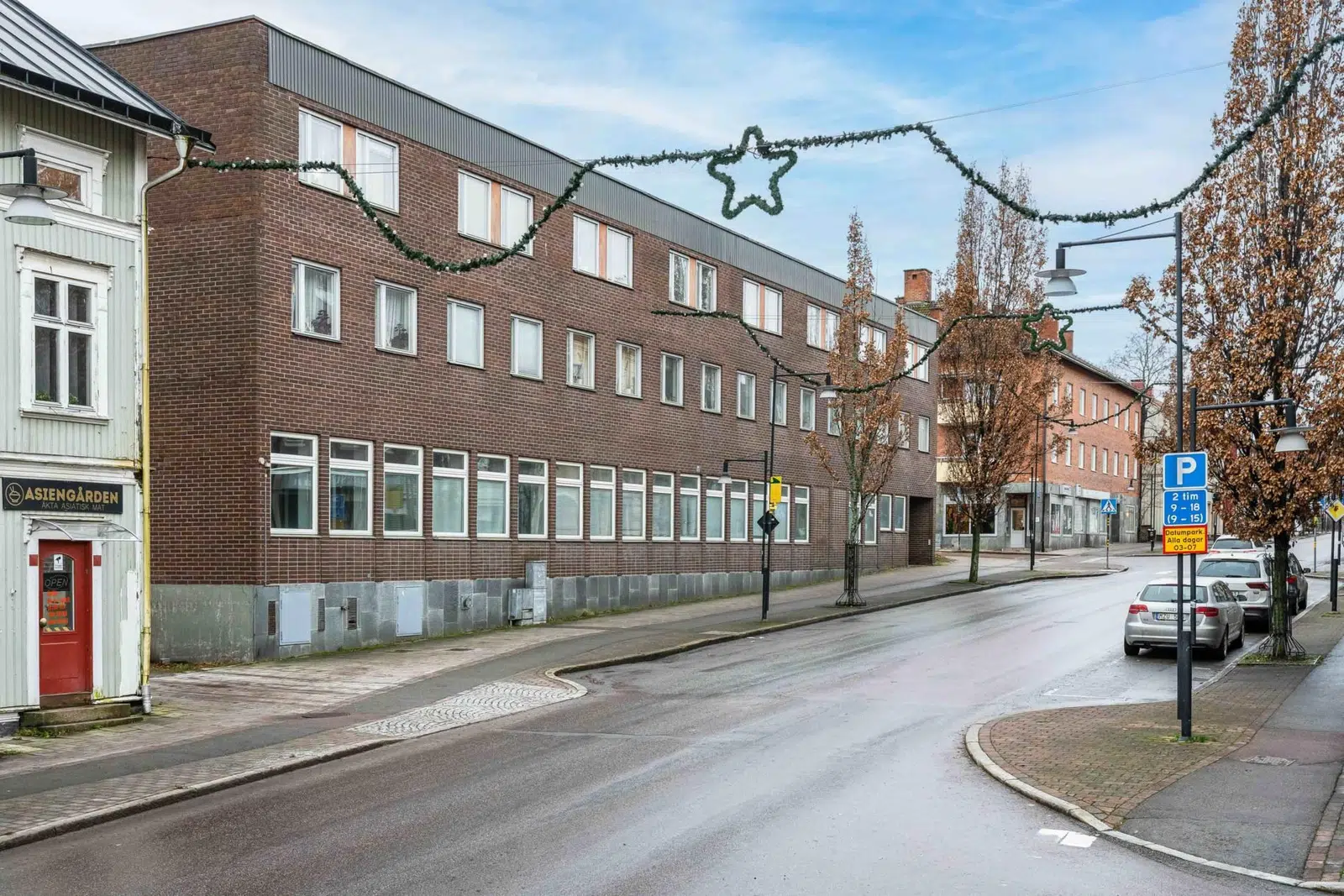 Bild 1 av 1 på Skolgatan 1