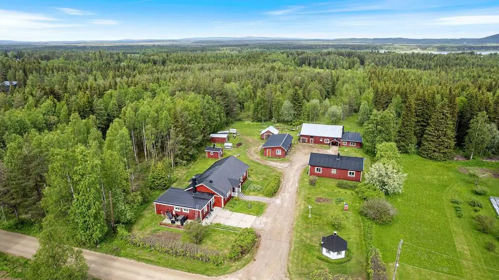 Bild 1 av 1 på Erkheikki 128