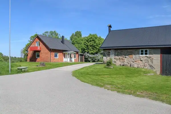 Farm, 130 m² in Älmhult