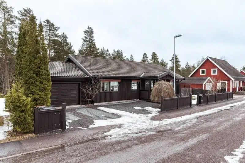 House, 5 rooms, 137 m² in Borlänge