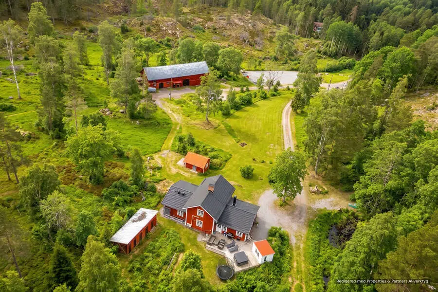 Bild 1 av 1 på Sjöberga Gård