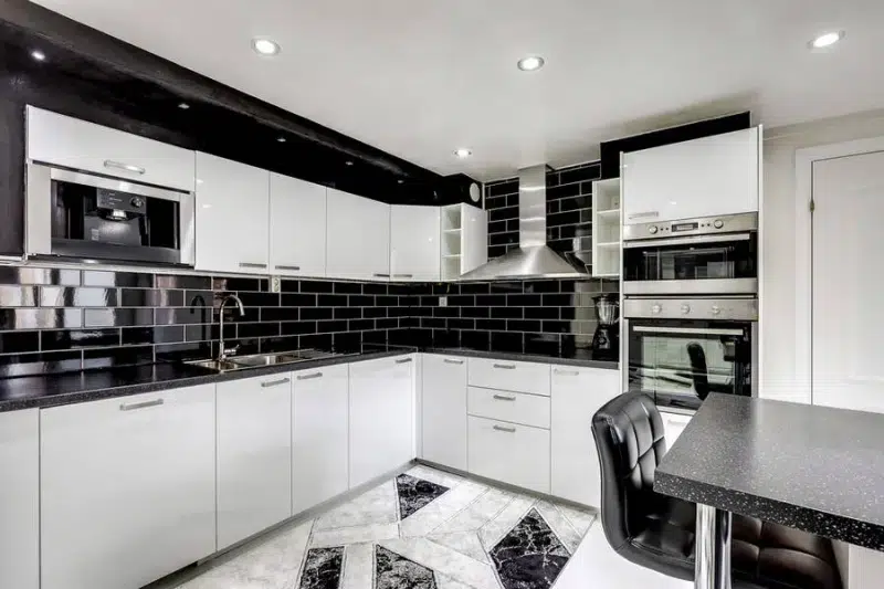 Apartment, 3 rooms, 5 m² in Norrköping