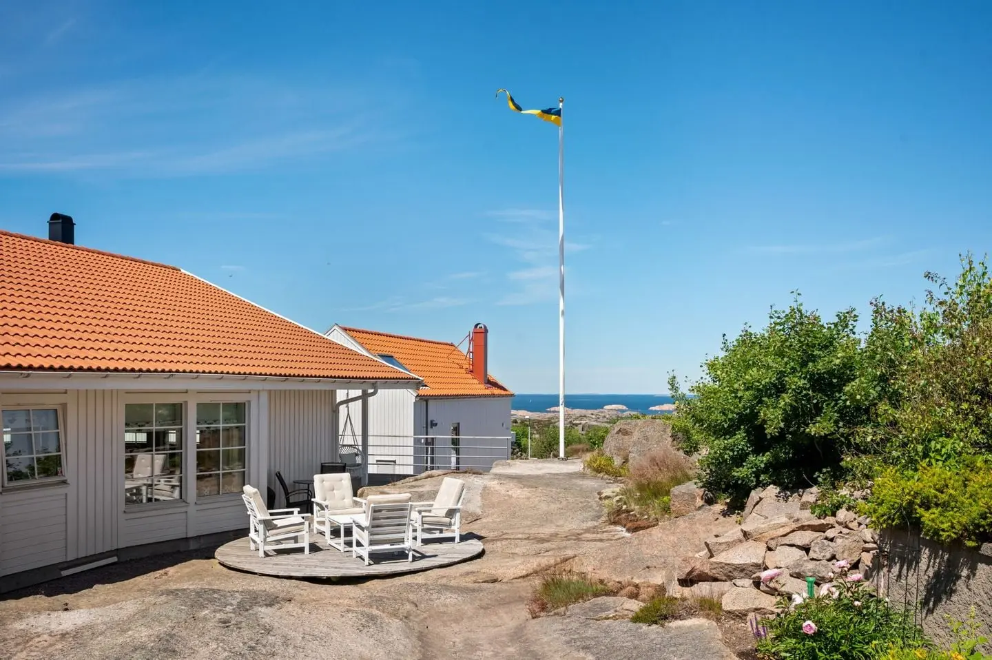 Bild 1 av 39 på Mångatan 3
