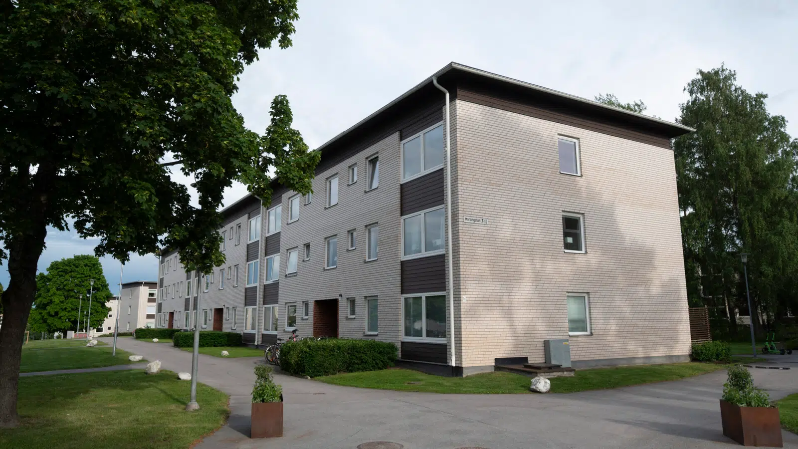 Image 1 of 21 of Morängatan 7