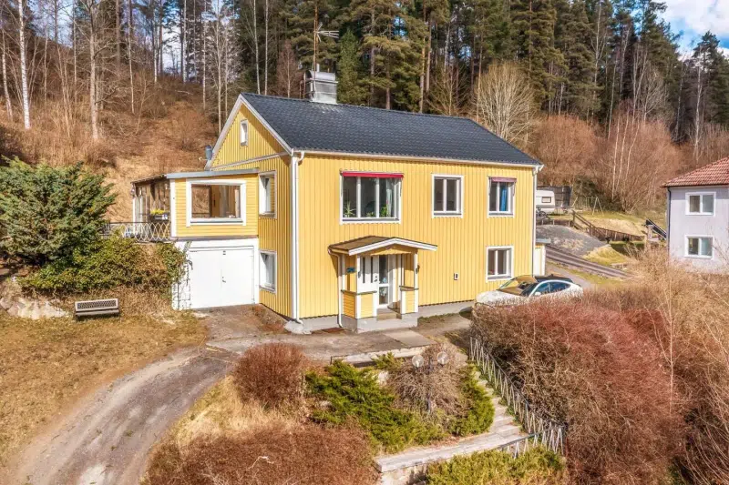 House, 5 rooms, 127 m² in Jönköping