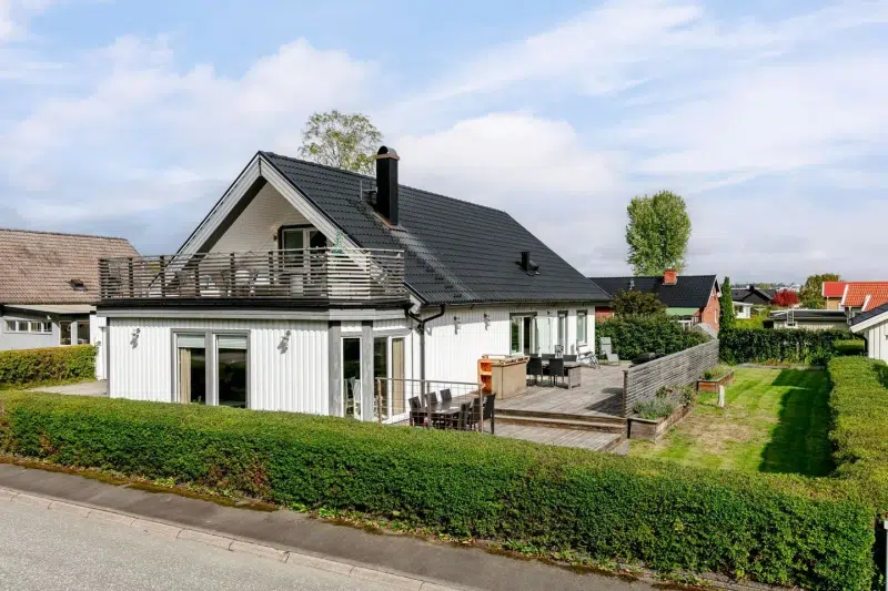 House, 6 rooms, 181 m² in Nässjö