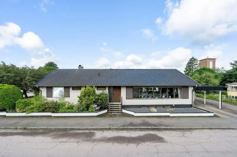 House, 4 rooms, 155 m² in Åstorp