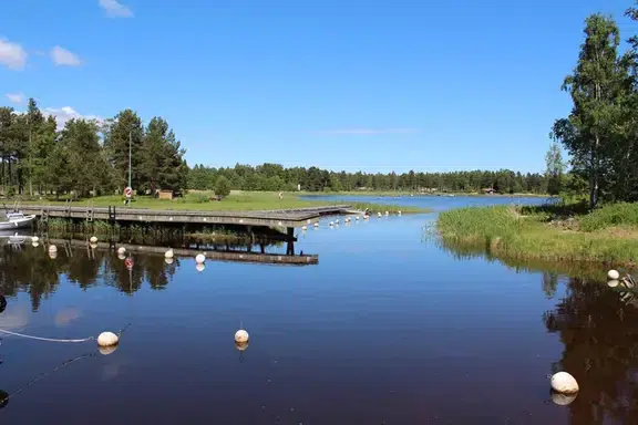Image 1 of 21 of Sundvägen 20