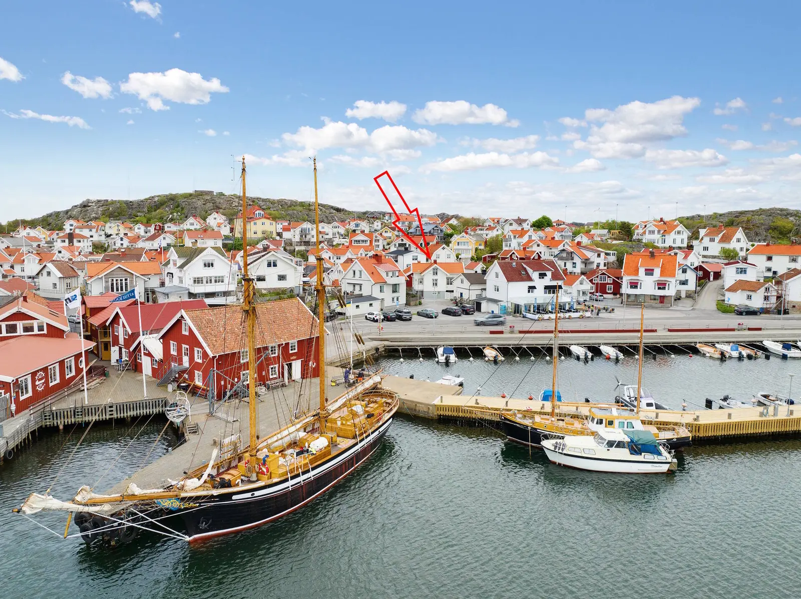 Bild 1 av 21 på Postvägen 25