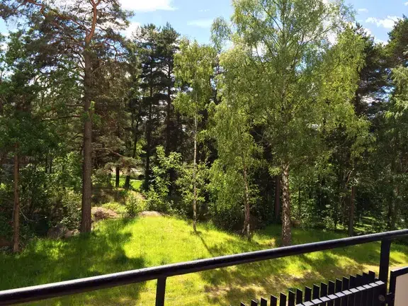 Lägenhet, Skräddaretorpsvägen 17B. Bild 1 av 1