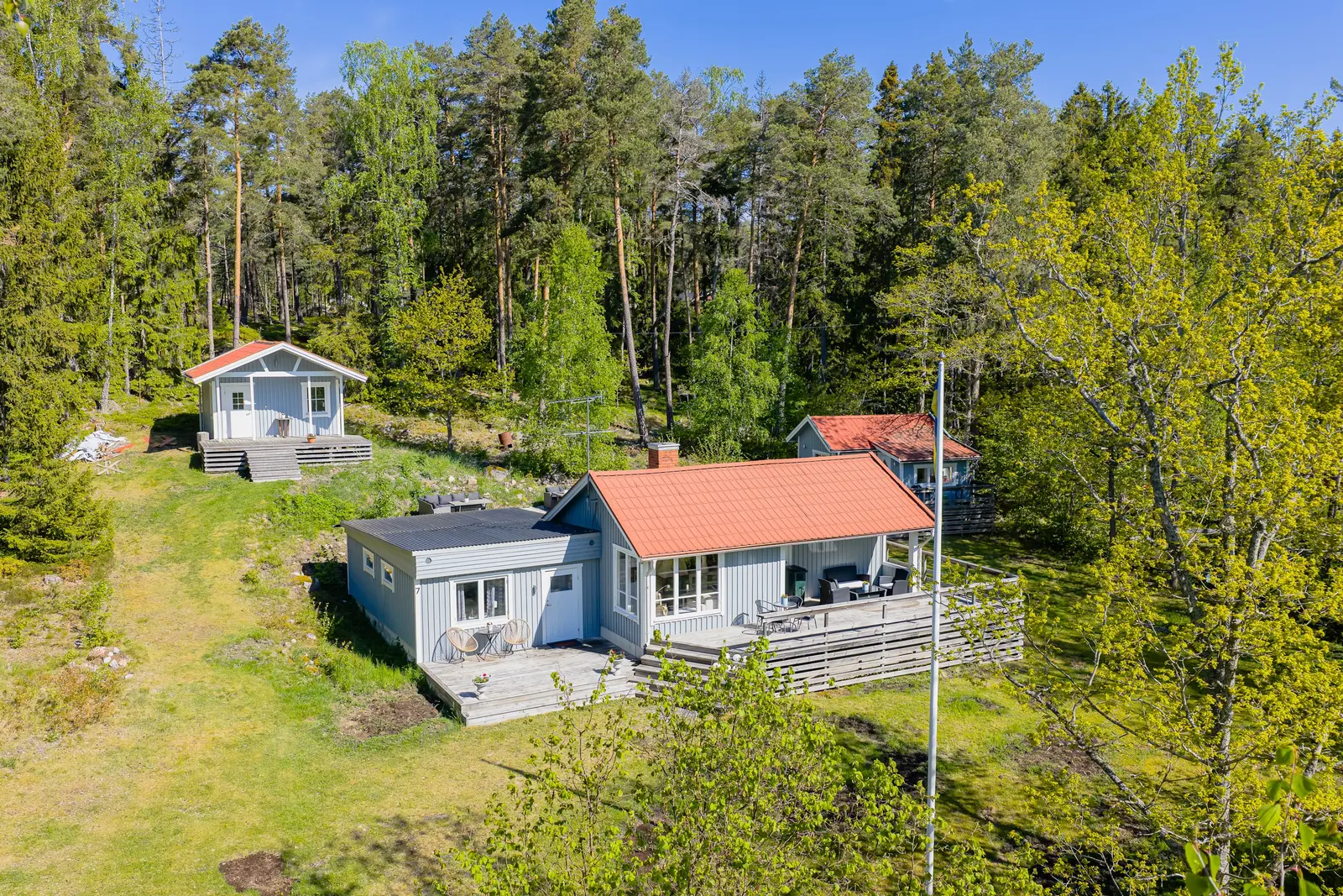 Image 1 of 1 of Notvägen 7