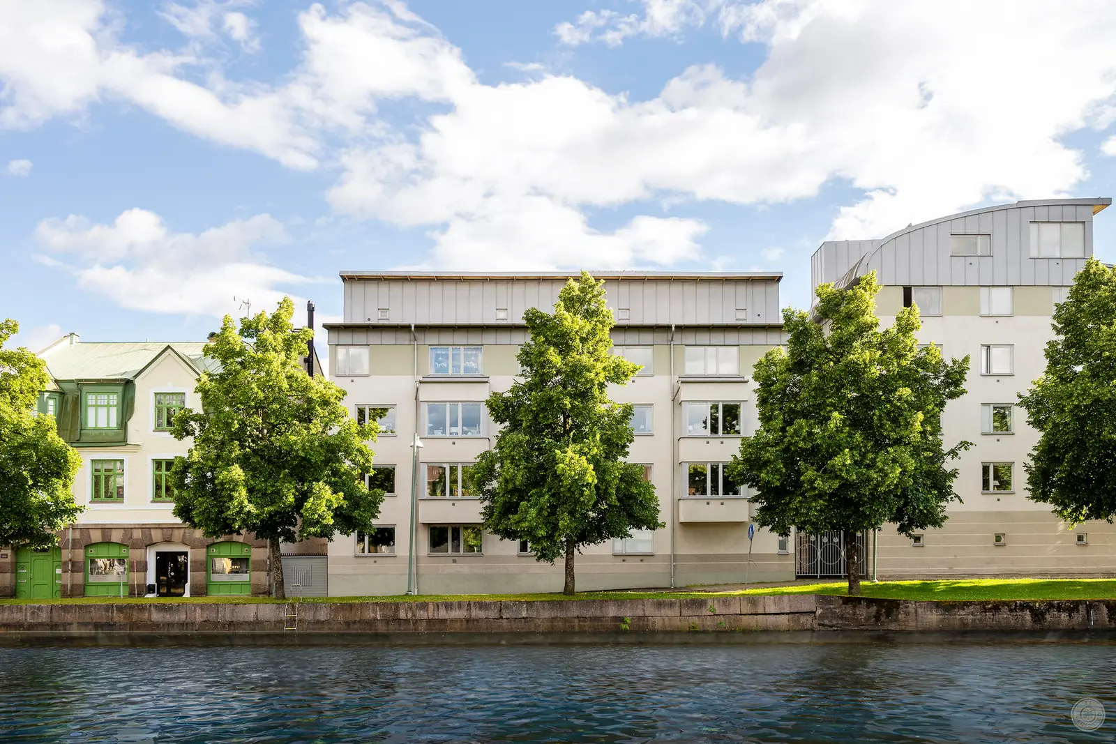 Bild 1 av 21 på Södergatan 7D