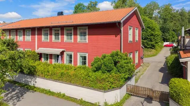 Apartment, 4 rooms, 90 m² in Botkyrka