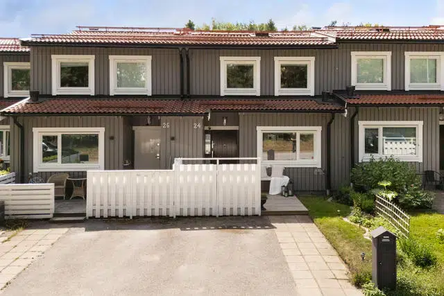 Par-/radhus, 4 rum, 91 m²