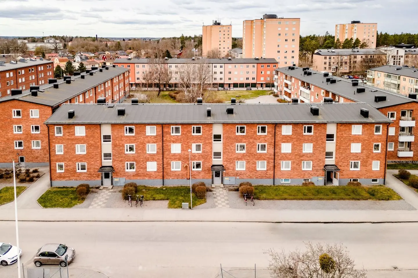 Image 1 of 24 of Sämskarbogatan 23