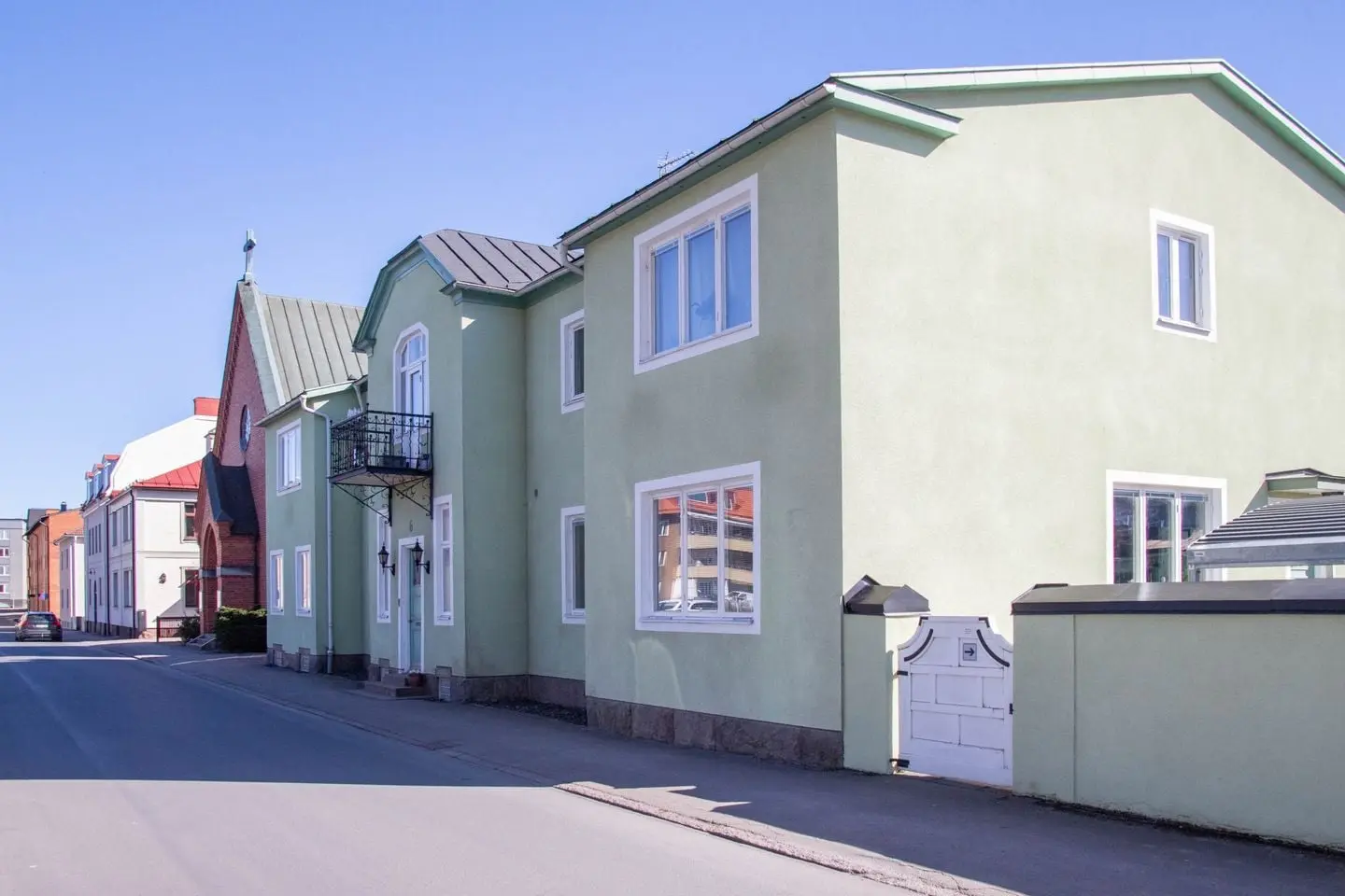 Bild 1 av 15 på Höggatan 6A