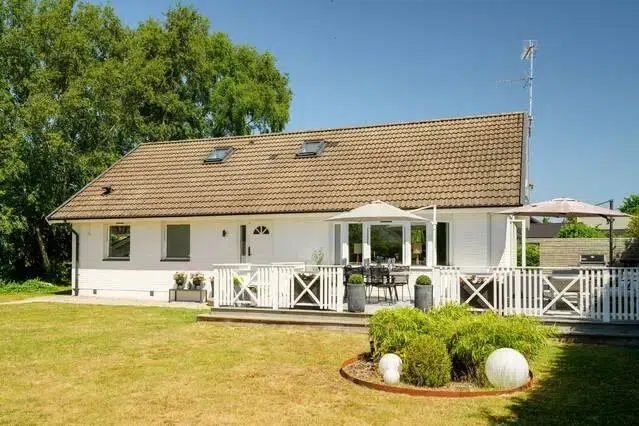 Villa, 5 rum, 150 m² i Höllviken