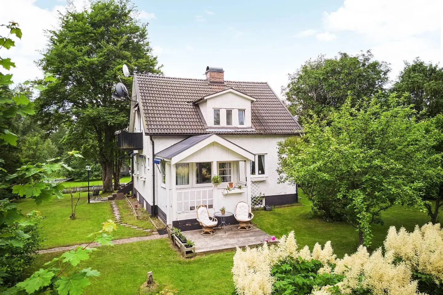 Image 1 of 21 of Mogatan 2