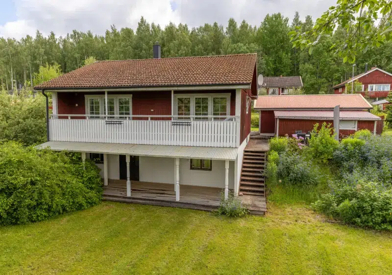 Image 1 of 1 of Blåmesvägen 5