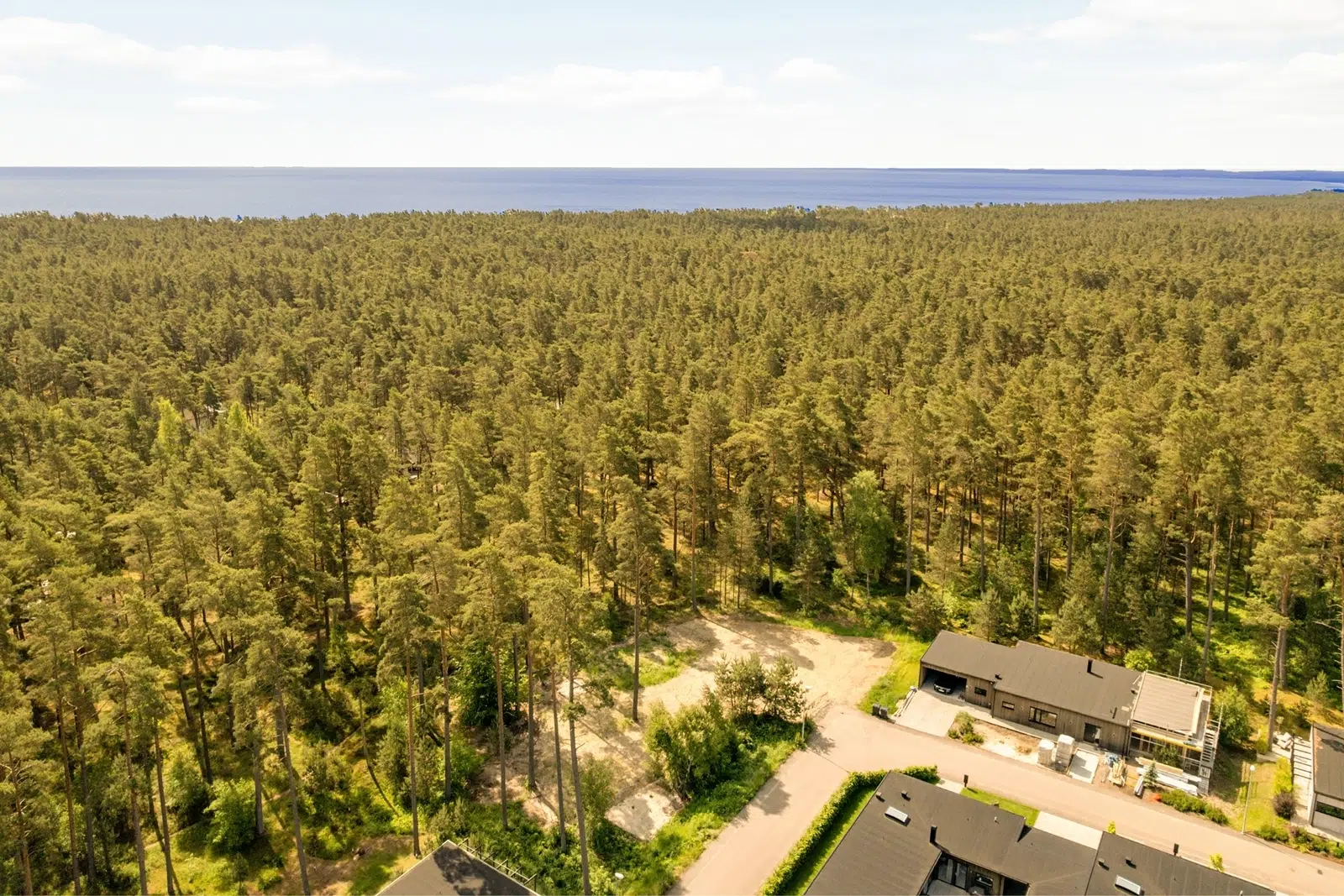 Bild 1 av 1 på Kvittenvägen 17