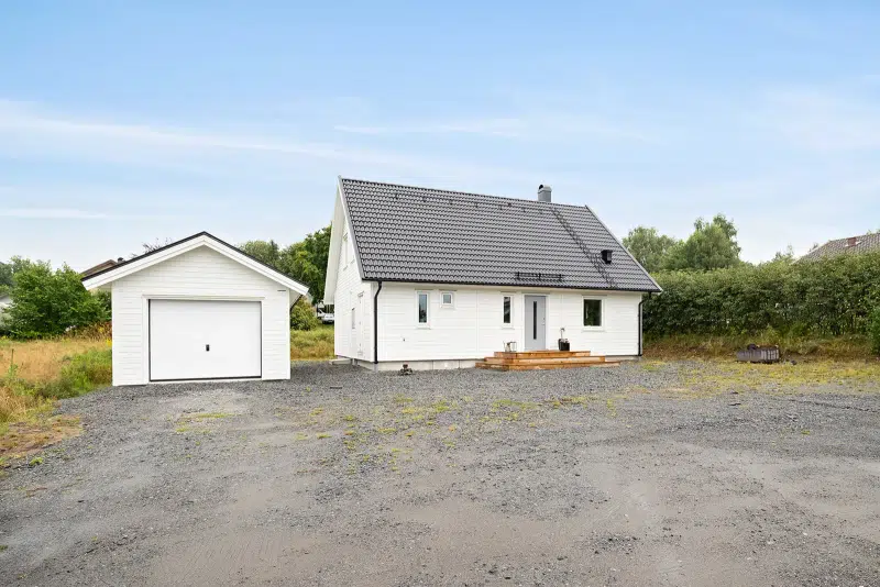 House, 6 rooms, 134 m² in Mark