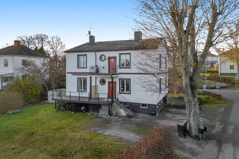 Villa, 8 rum, 232 m²