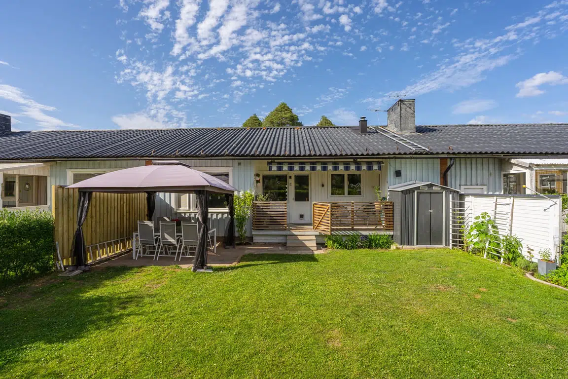Bild 1 av 31 på Östra vägen 56