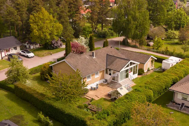 Bild 1 av 1 på Hambovägen 4