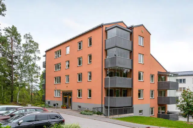 Lägenhet, 4 rum, 91 m² i Södertälje