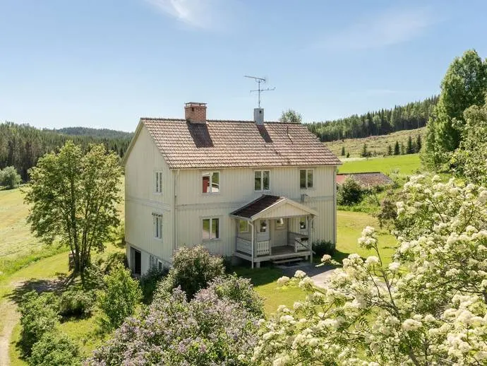 Bild 1 av 21 på Hållborgen 180