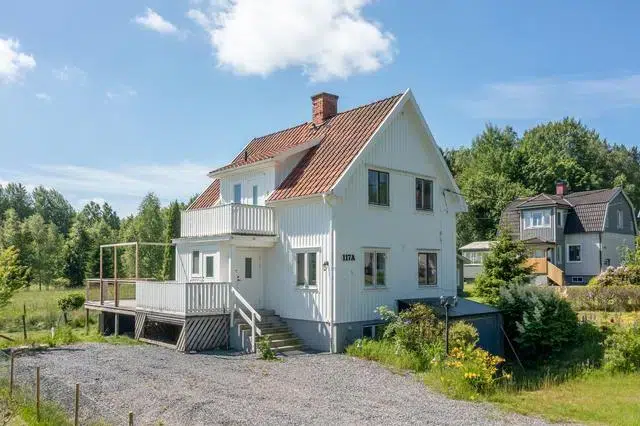 House, 4 rooms, 100 m² in Karlskoga