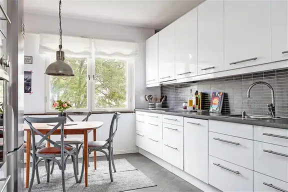 Bild 1 av 21 på Gnejsvägen 32