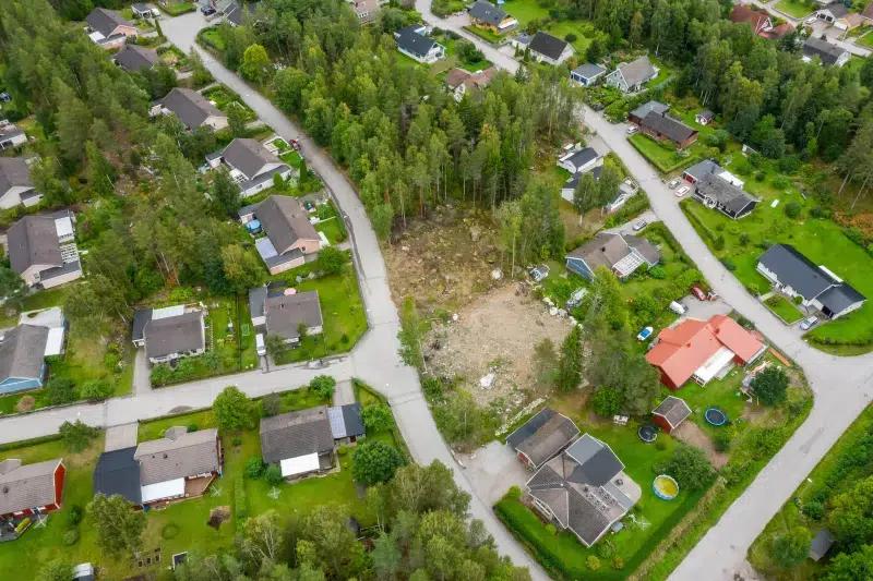 Land / plot in Heby