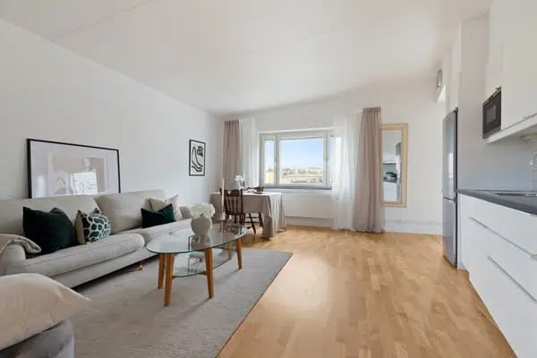Bild 1 av 33 på Gamla Enköpingsvägen