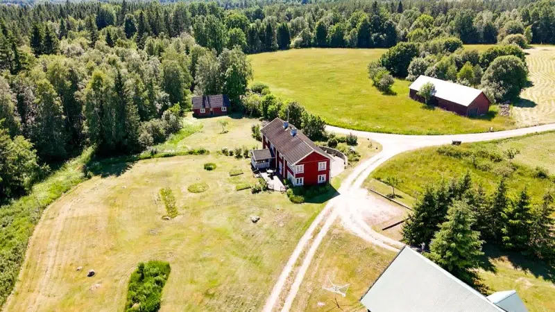 Farm, 199 m² in Lessebo