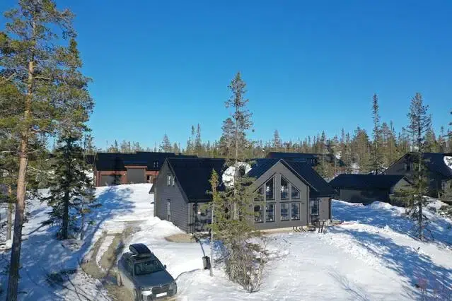 Villa, 1 rum, 160 m² i Storhågna