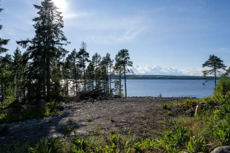 Land / plot in Berg