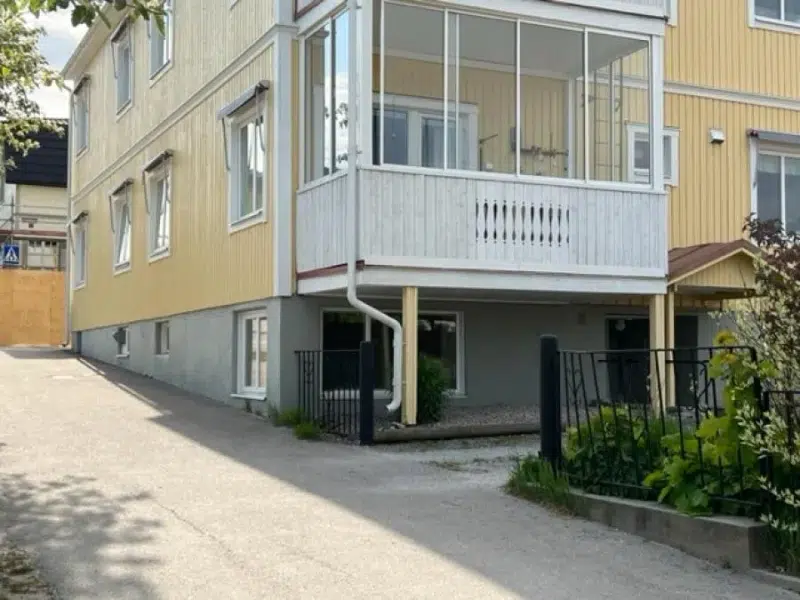 Lägenhet, 1 rum, 38 m² i LP: 2026-07-16
                        U: 2026-07-16
                        FP: 2026-07-16