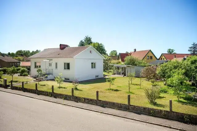 Villa, 3 rum, 87 m² i Höör