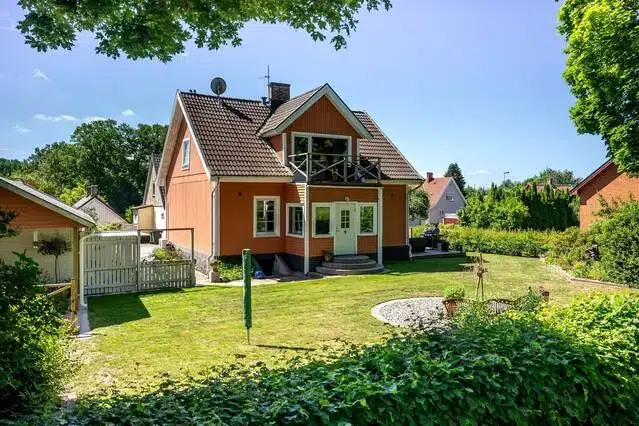 Villa, 5 rum, 112 m² i Hörby